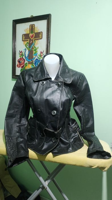 Jacheta dama piele tip biker