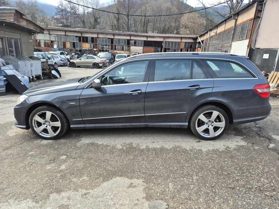 Mercedes W212 E350 306кс M276 AMG пакет теглич автоматик НА ЧАСТИ!