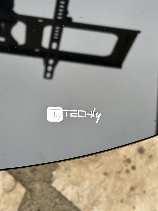 Стойка за телевизор Techly