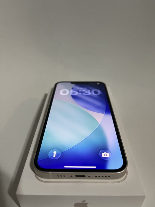 Iphone 13 в идеале 99%