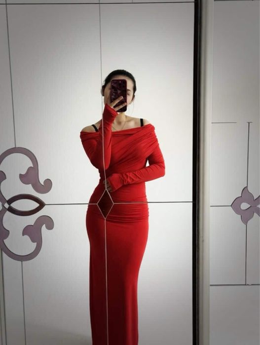 Продам платье в отличном состояний