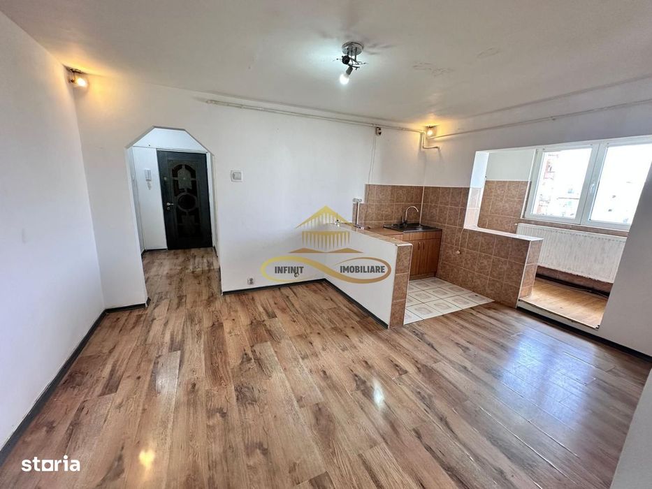 De vanzare apartament 2 camere decomandate Bacau