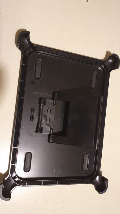 Vând husa/carcasa rezistenta OtterBox Ipad Apple 10.2