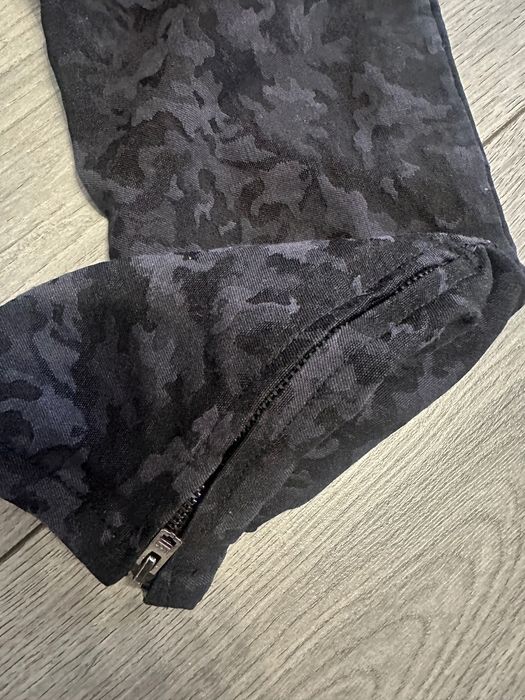 Дънки Calvin Klein