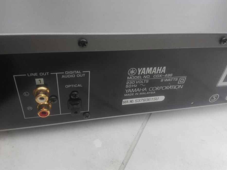 Jamaha cdx496  Компактен Диск Отлично състояние