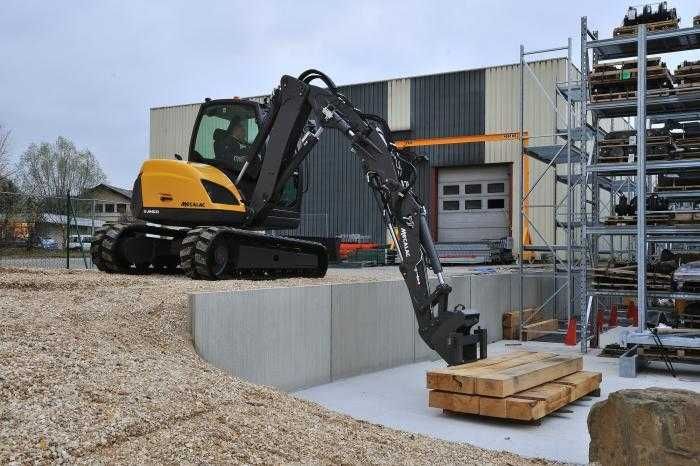 MECALAC 6MCR - Мултифункционален багер, челен товарач, кран и мотокар