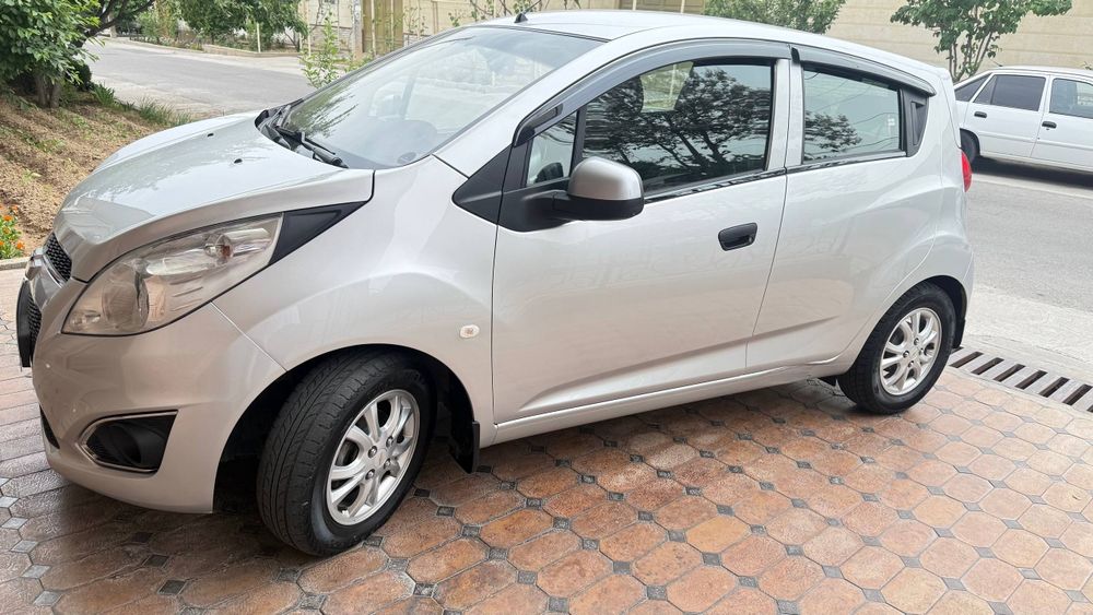Chevrolet Spark 2015 — 2