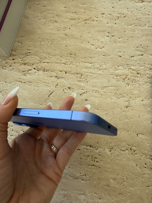 Iphone 16 Pro 128gb 90% baterie