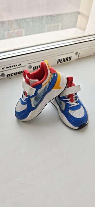 Продам детские кросовки Puma оригинал 22 размер