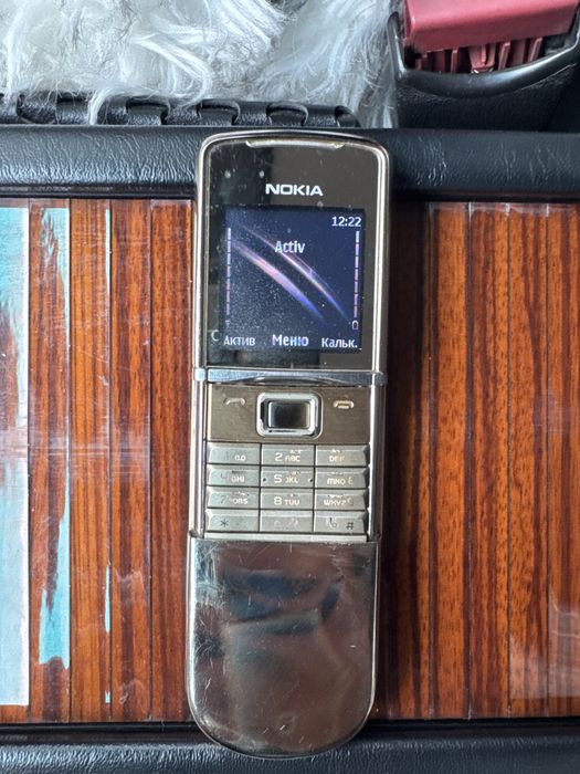 Nokia 8800 Sirocco Gold