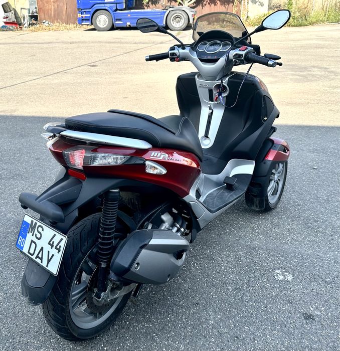 Piaggio MP3 /300LT