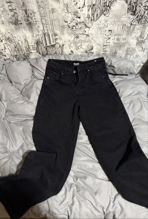 Продам джинсы багги(женские)