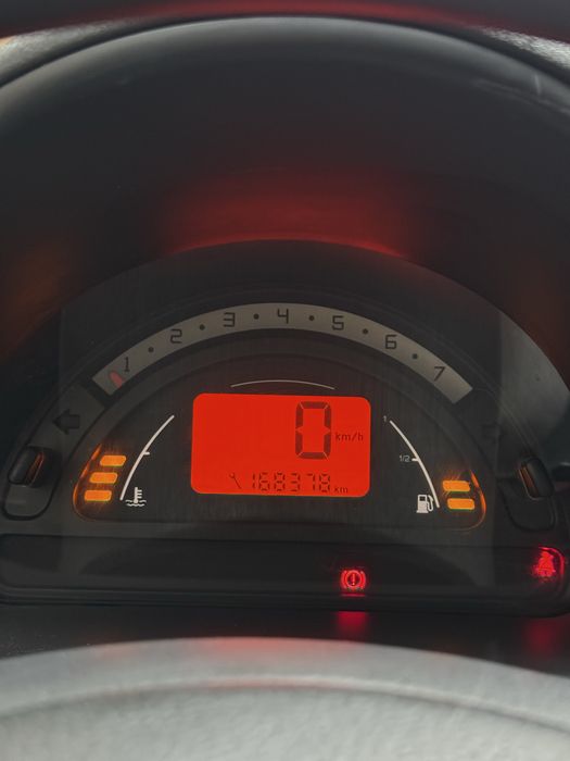 Citroen c3 1.1 55кс