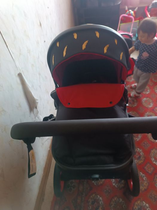 Продам детскую коляску