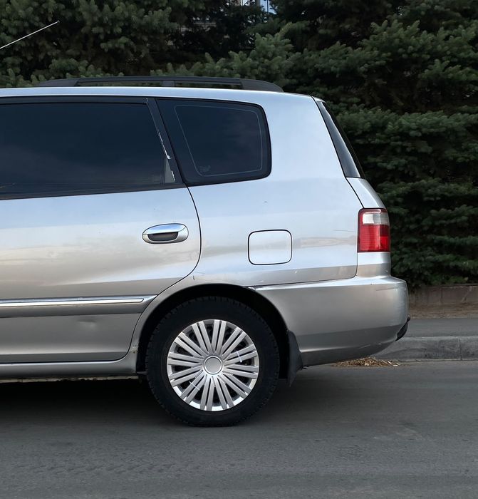 Kia Carens продам или обмен