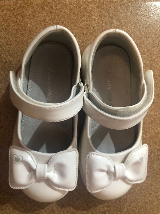 Обувки за момиче