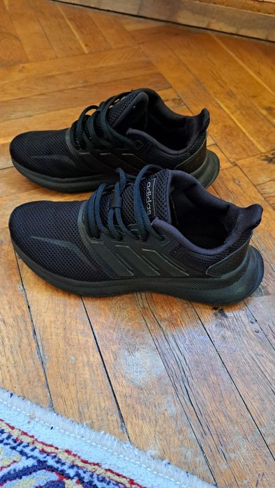 Маратонки Adidas