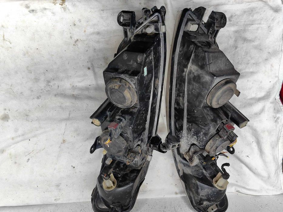 Оригинални  фарове  Опел Вектра  Opel Vectra