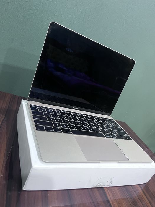 MacBook Retina 12-inch, Early 2015