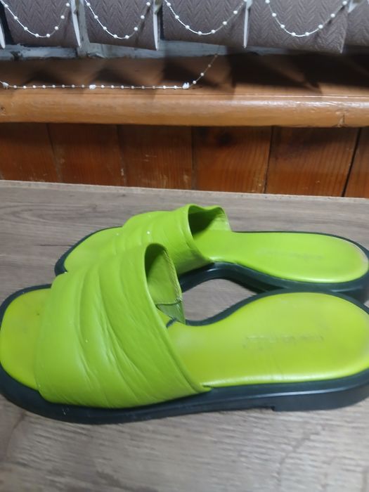 Продам летние шлепки Турция