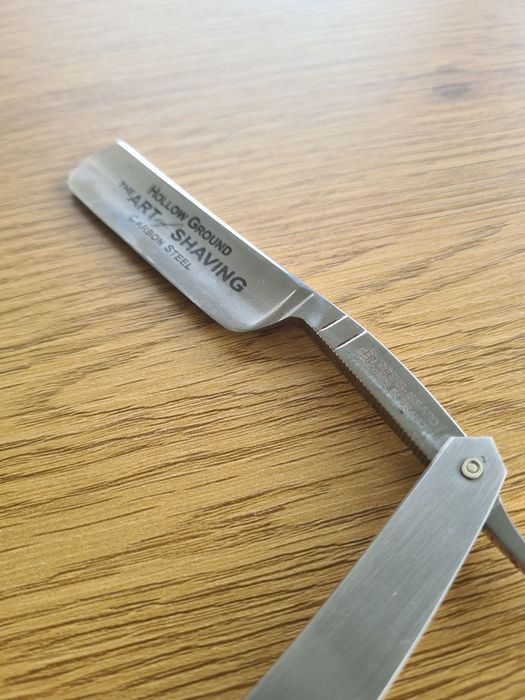 Brici de.barbierit profesional