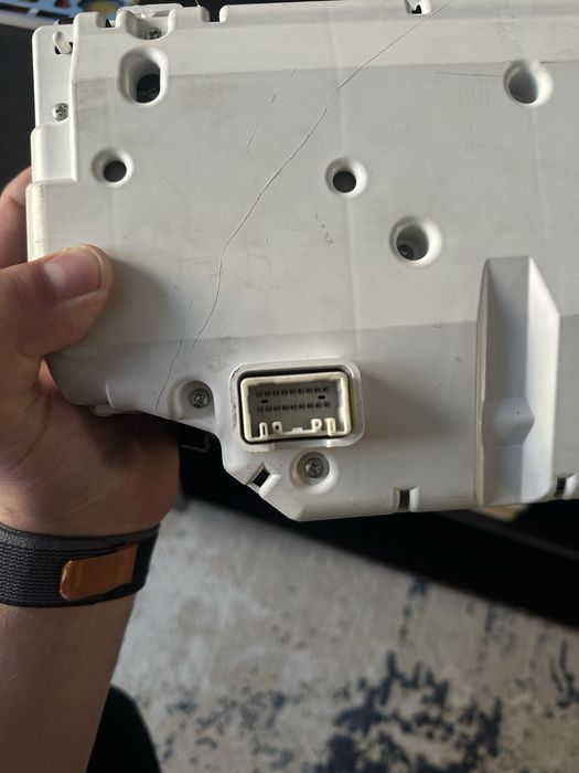 Спидометр toyota crown madesta