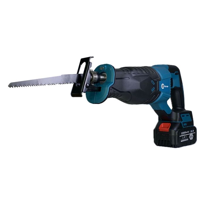 Fierastrau sabie XForce, taie Oase/Metal/Lemn, 2 Baterii 4Ah, 4 panze