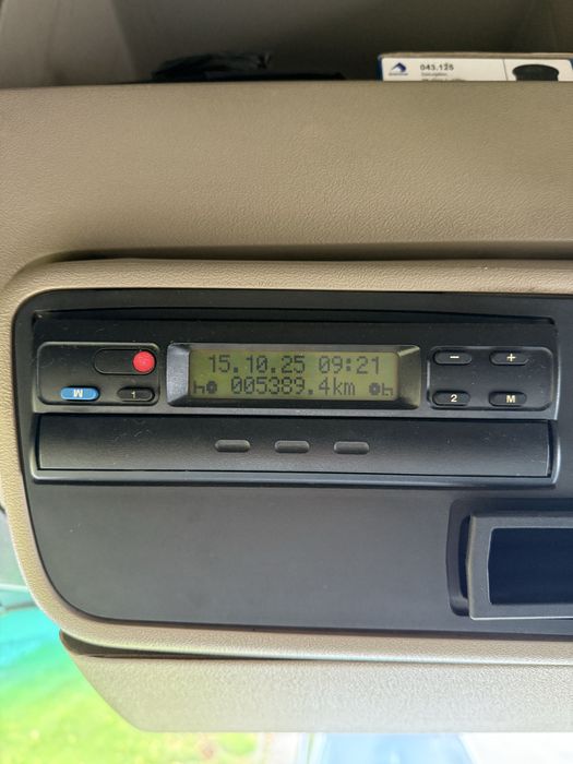 Влекач Scania R420