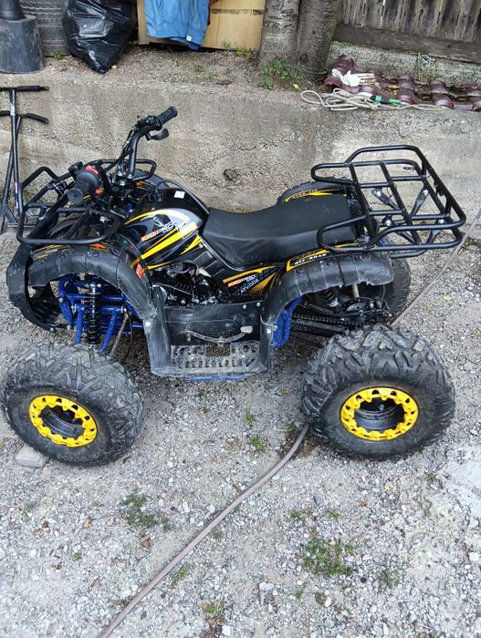 Vând atv125cm modelul mare hummer