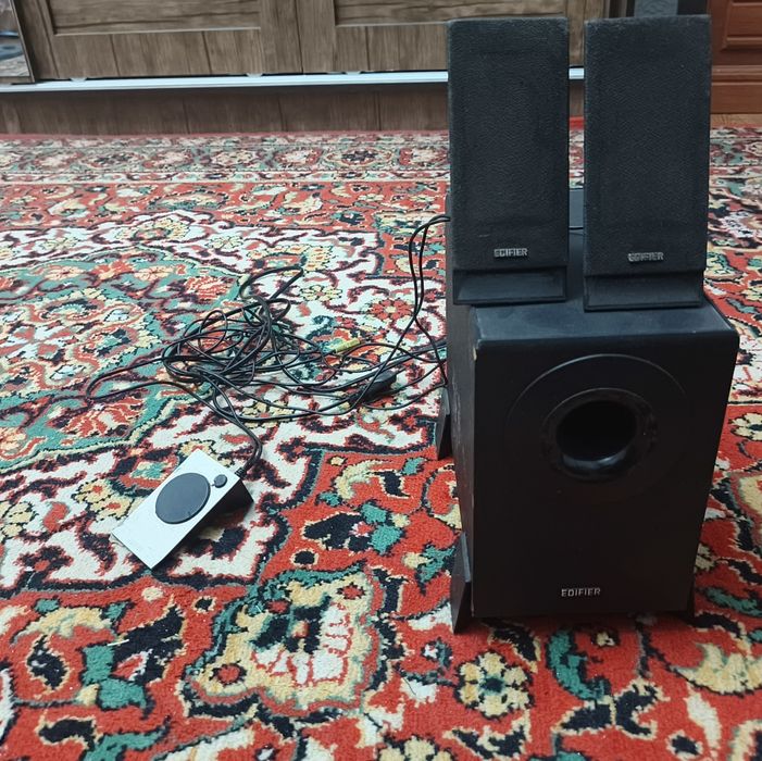 Edifier M1360 black компьютерная акустика 2.1