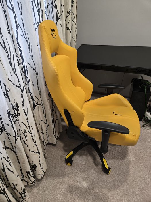 Гейминг комплект – бюро + стол