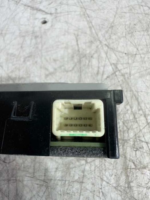 Buton SOS DACIA SPRING cod piesa 253B05557R