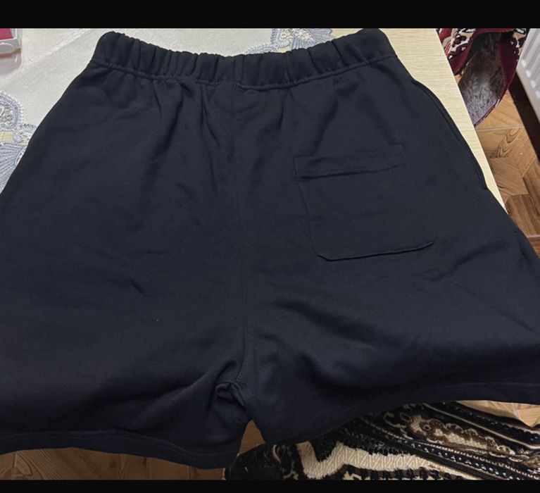 Vand pantaloni scurti  essentials