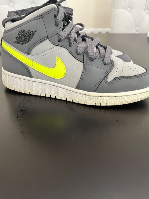 Adidași copii jordan 1 mărimea 36