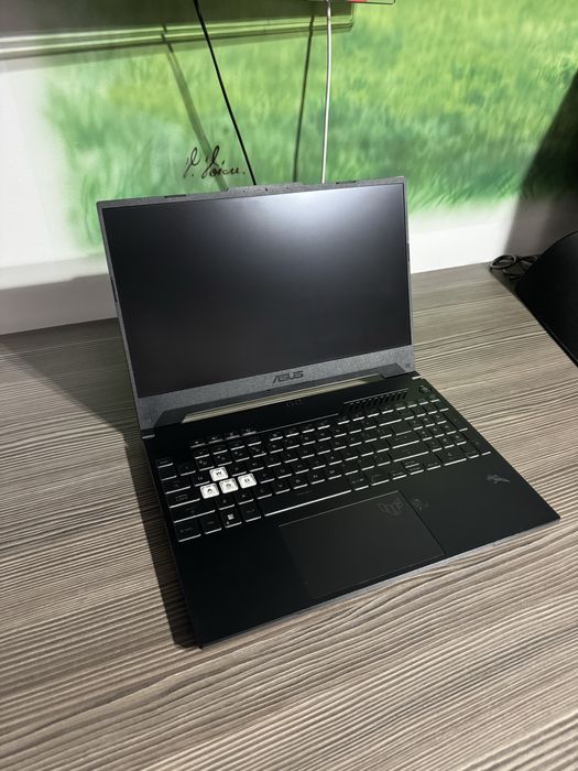 Laptop Asus TUF F15 i7 12700H / RTX 3050Ti