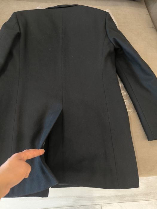 Продается мужское пальто