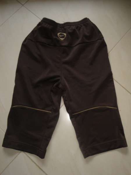 Долнище анцунг Найк Барселона и чорапи