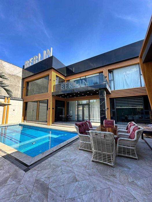 Сдаётся в аренду дача все удобства есть только семья и друзья BERLIN