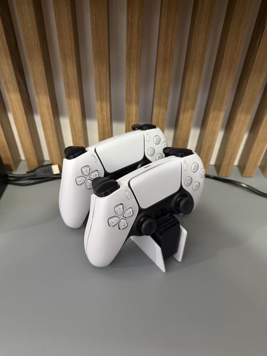Pachet PlayStation 5 Pro Digital Edition (PS5) 2TB, White