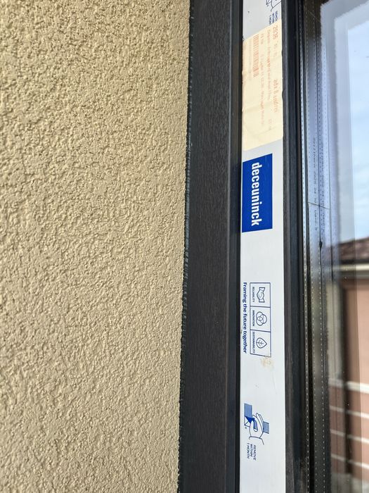 Prestari servicii in constructii