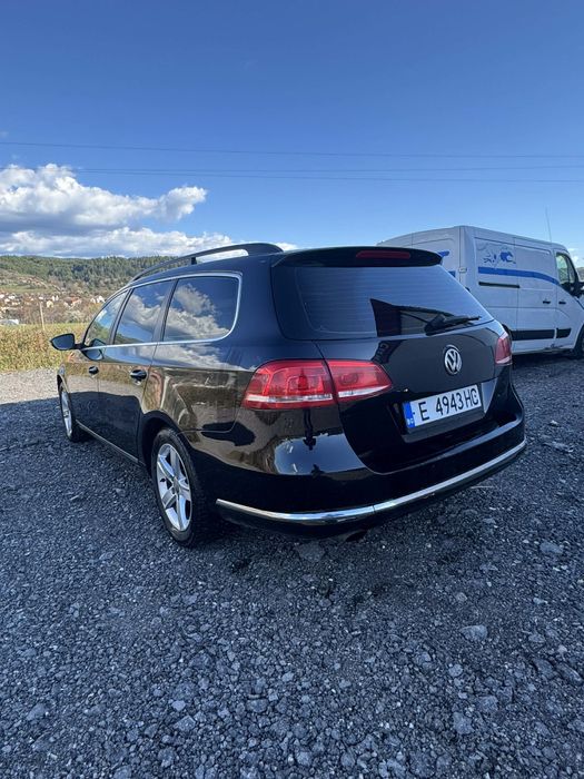 Volkswagen      Passat