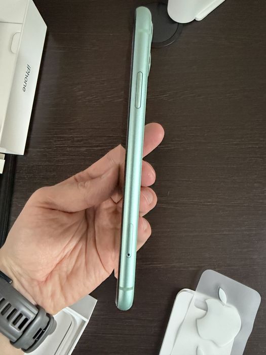 Iphone 11, 64gb, зеленый