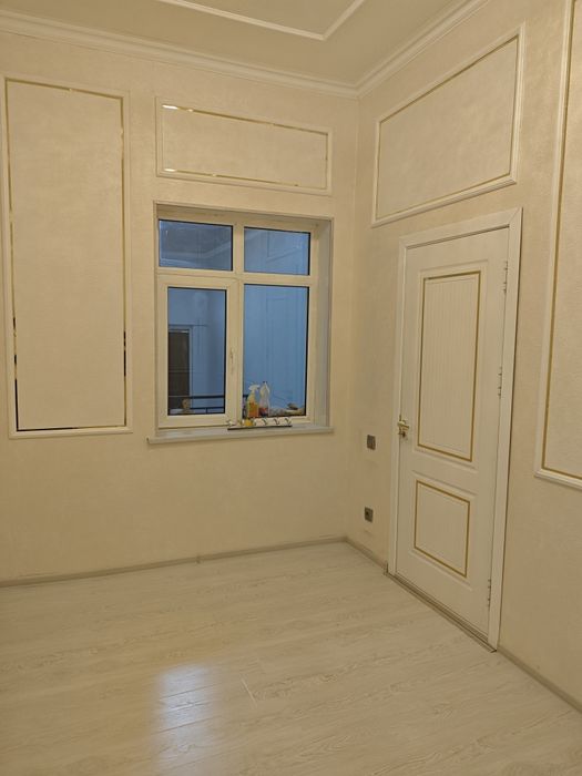 Уч кахрамон . Шуро бозор .3хона+ Ош хона.1.85 сотх