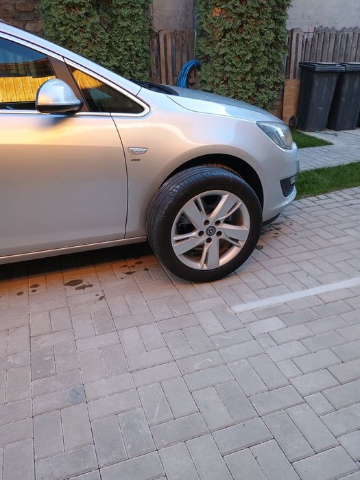 Opel Astra 2014. Proprietar