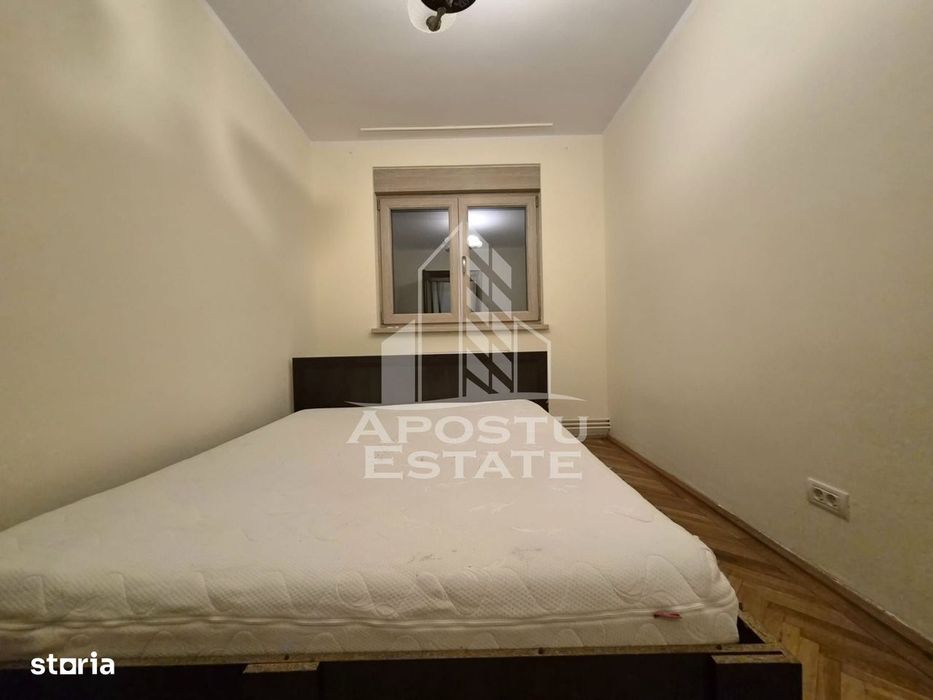 Apartament 4 camere,zona Malul Muresului
