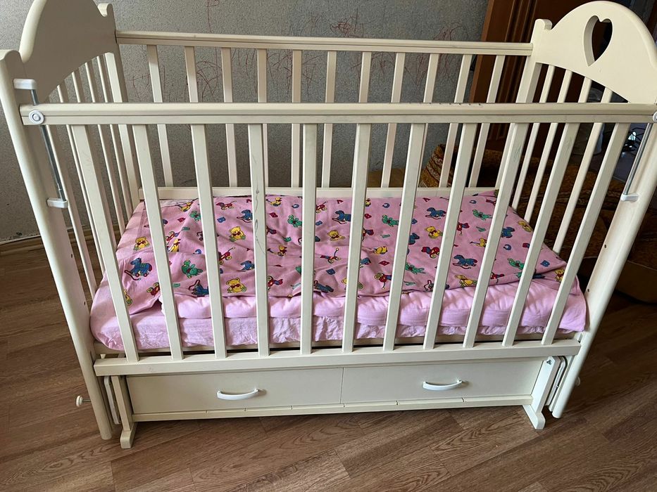 Кроватка детская
