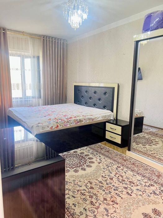 Продается 3 комнатная квартира 10 мкр 3 этаж