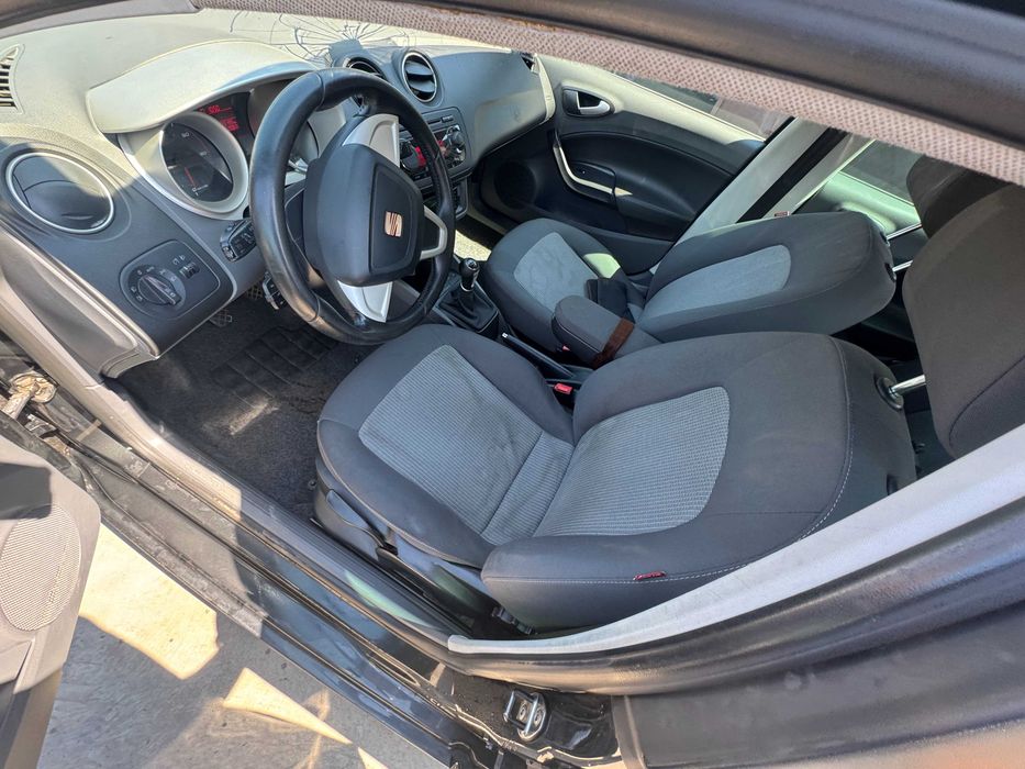 Dezmembram Seat Ibiza 1.2 tdi CFW an fabr 2011