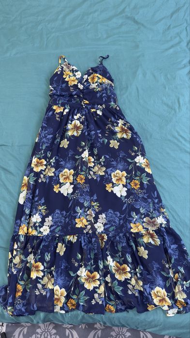 Срочно Продам платья