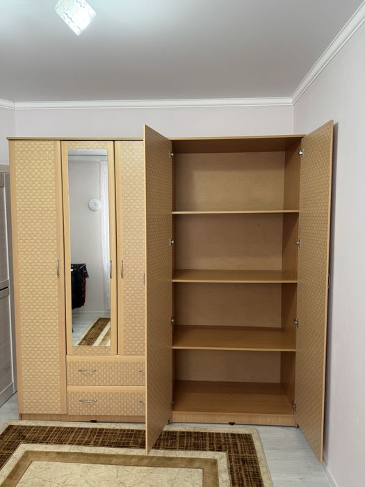 Продам шкафы бытовые для дома